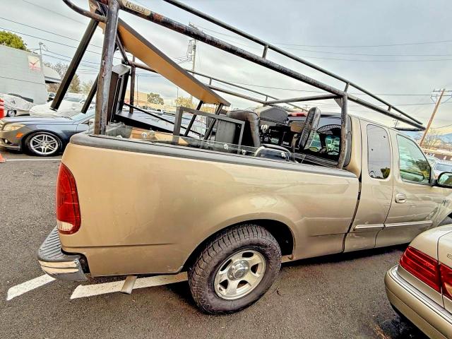 Photo 4 from auction – 2001 FORD F150 with VIN 1FTRX17L81NA76272
