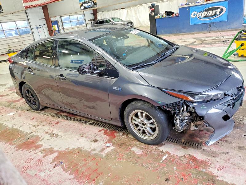 Photo 4 from auction – 2017 TOYOTA PRIUS PRIM with VIN JTDKARFP5H3002254