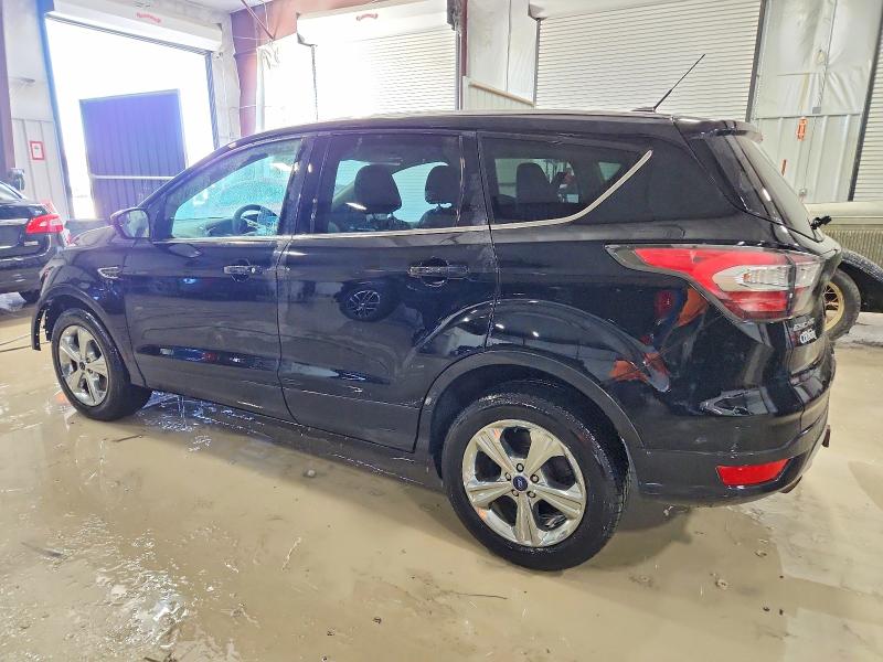 Photo 2 from auction – 2017 FORD ESCAPE with VIN 1FMCU9G97HUB51993