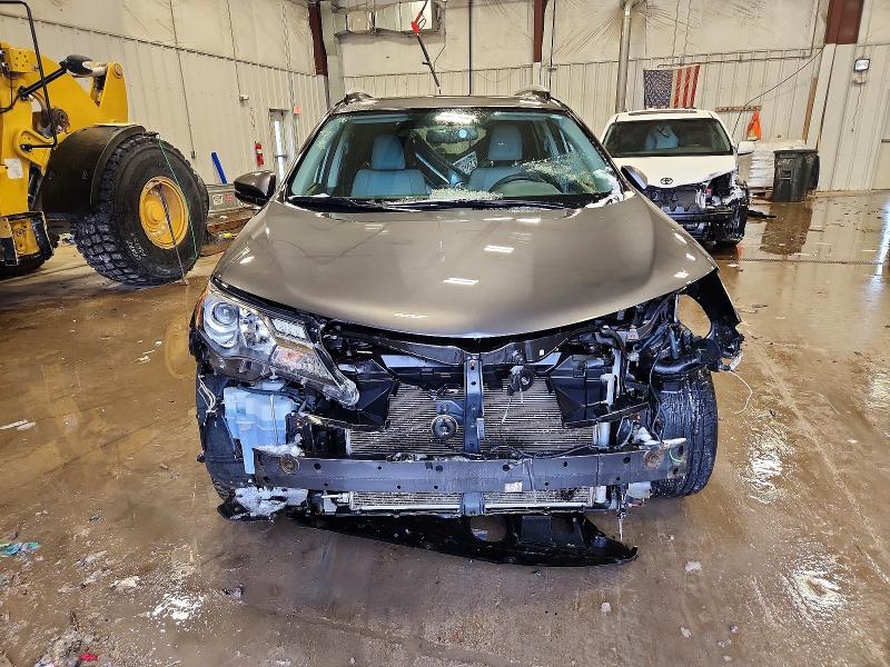 Zdjęcie 5 z aukcji – 2014 TOYOTA RAV4 LIMIT z VIN JTMDFREV0ED091652