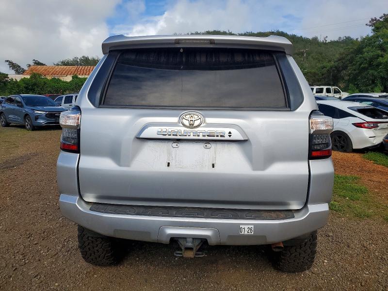 Photo 6 from auction – 2020 TOYOTA 4RUNNER SR with VIN JTEBU5JR7L5818612