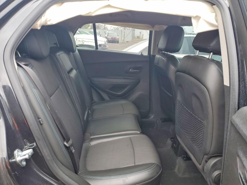 Photo 11 from auction – 2015 CHEVROLET TRAX 1LT with VIN KL7CJLSB6FB093398