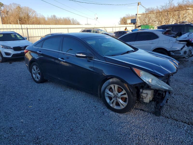 Photo 4 from auction – 2011 HYUNDAI SONATA SE with VIN 5NPEC4AC3BH020780