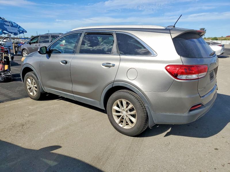 Photo 2 from auction – 2016 KIA SORENTO with VIN 5XYPG4A3XGG118149