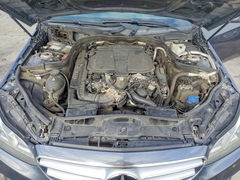 Photo 11 from auction – 2015 MERCEDES-BENZ E with VIN WDDHF5KB0FB091352