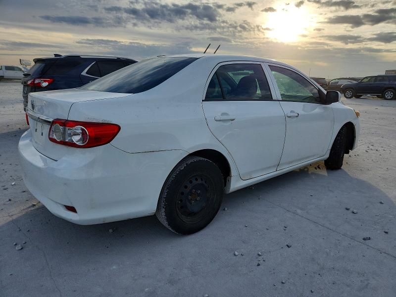 Photo 3 from auction – 2013 TOYOTA COROLLA BA with VIN 5YFBU4EE8DP134565