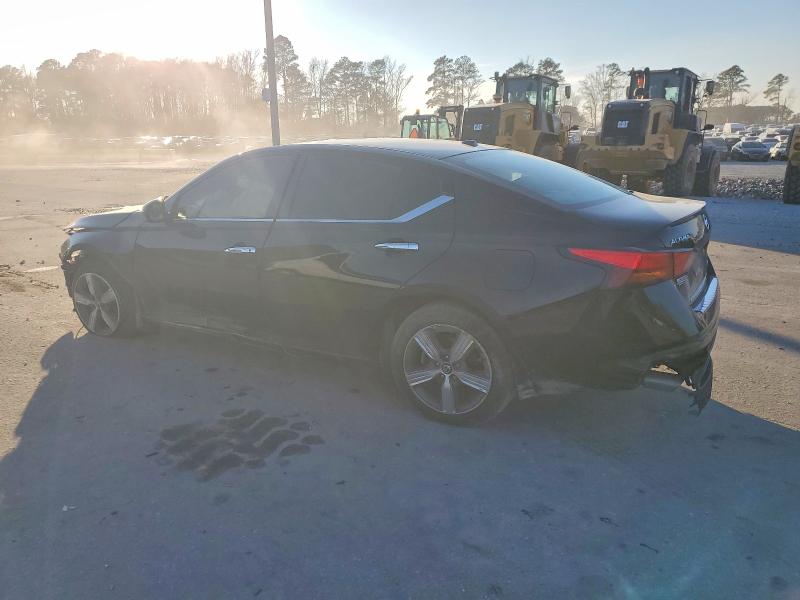 Photo 2 from auction – 2019 NISSAN ALTIMA with VIN 1N4BL4EW3KC194227