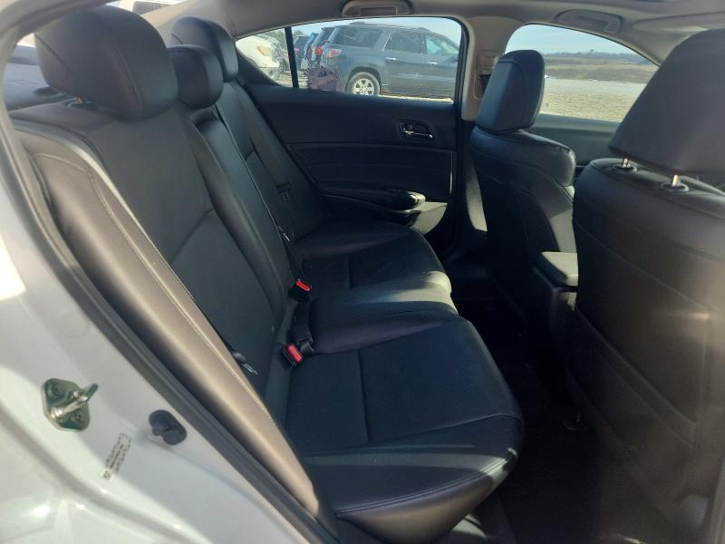 Photo 10 from auction – 2013 ACURA ILX with VIN 19VDE1F57DE017928