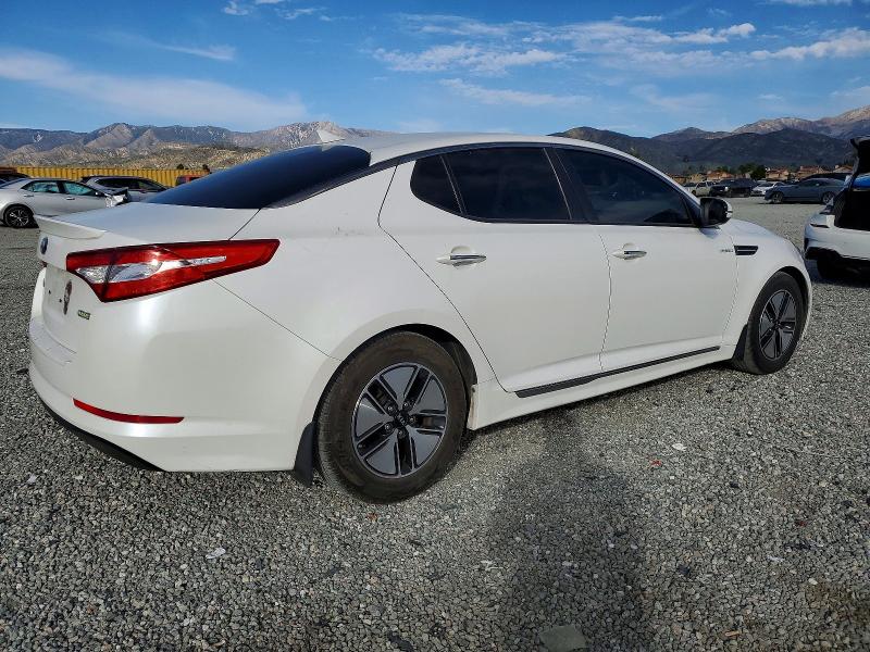 Photo 3 from auction – 2013 KIA OPTIMA HYB with VIN KNAGM4AD9D5061834