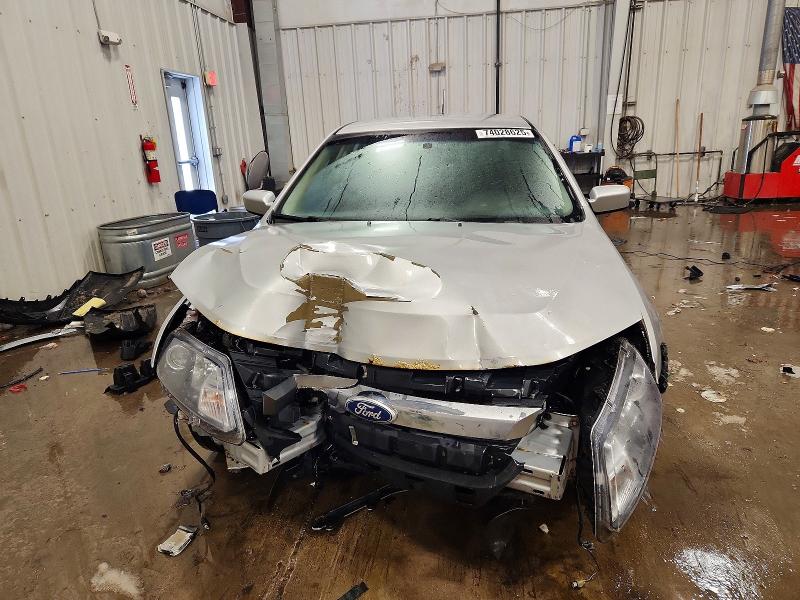 Photo 5 from auction – 2010 FORD FUSION with VIN 3FADP0L30AR362081
