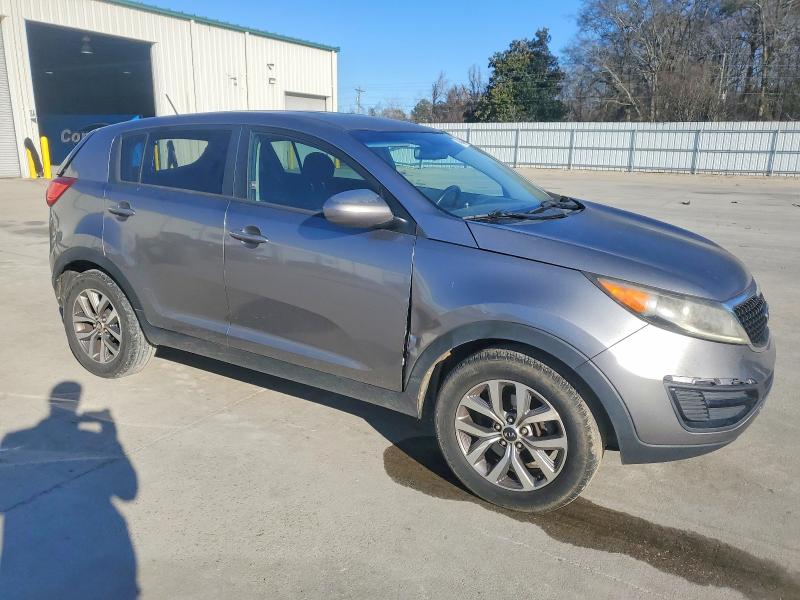 Photo 4 from auction – 2016 KIA SPORTAGE with VIN KNDPB3AC8G7850950
