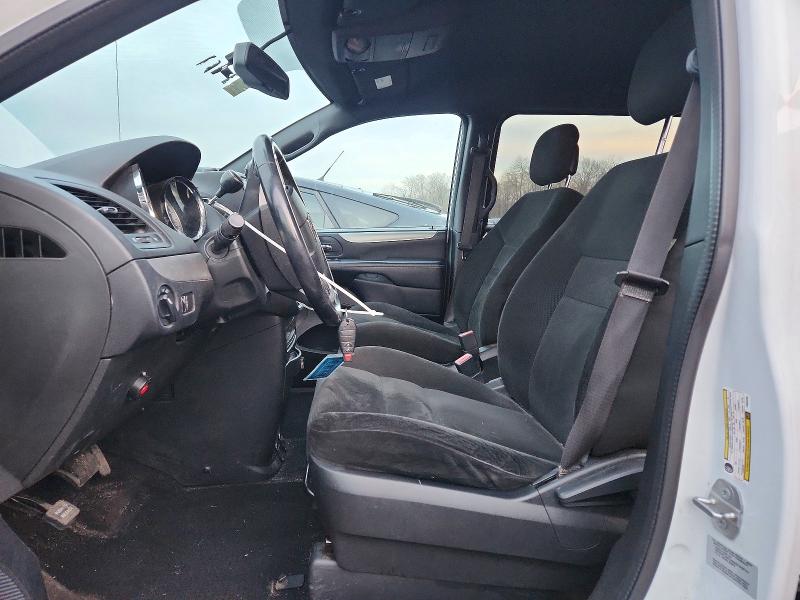 Photo 7 from auction – 2015 DODGE GRAND CARAVAN with VIN 2C4RDGBG9FR684060