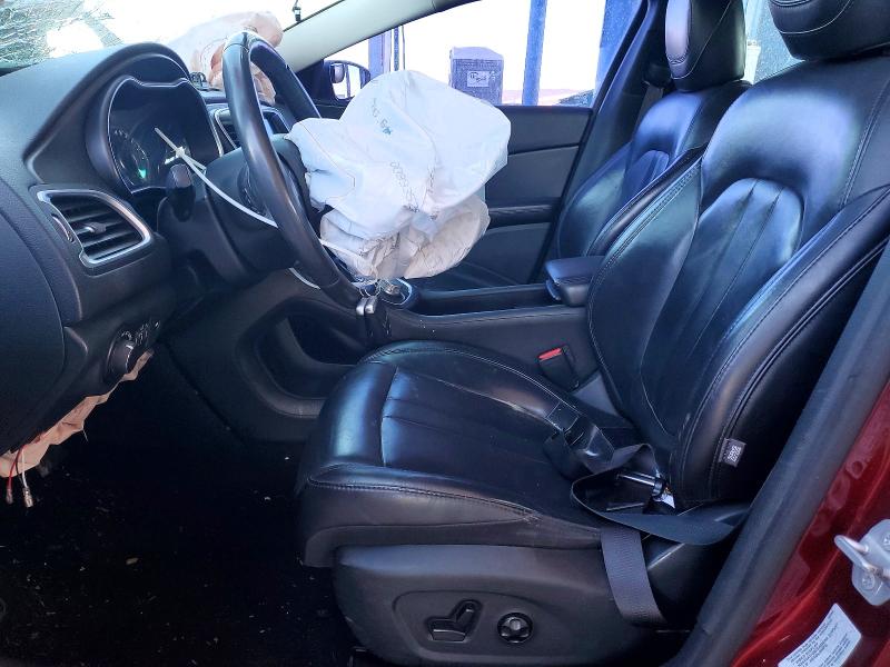 Photo 7 from auction – 2016 CHRYSLER 200 with VIN 1C3CCCAB6GN183010