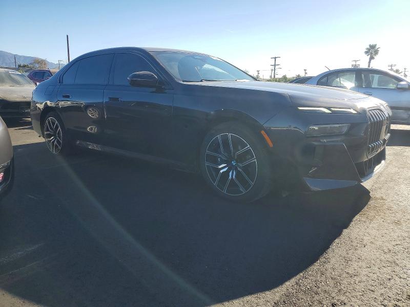 Zdjęcie 4 z aukcji – 2023 BMW 740 z VIN WBA23EH01PCM45791
