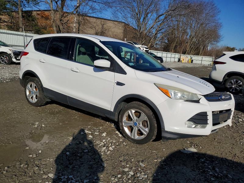 Photo 4 from auction – 2013 FORD ESCAPE SE with VIN 1FMCU9GX1DUC04339