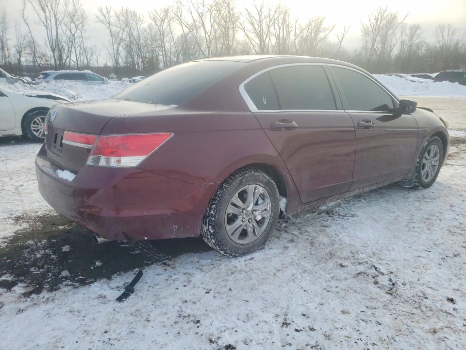 Photo 3 from auction – 2011 HONDA ACCORD LXP with VIN 1HGCP2F45BA048476
