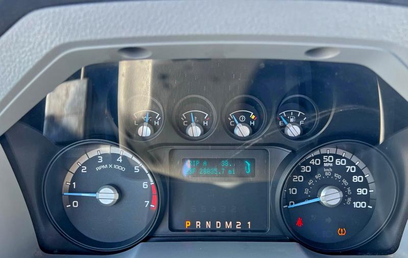 Photo 8 from auction – 2015 FORD F350 SUPER with VIN 1FTRF3B63FEB81762