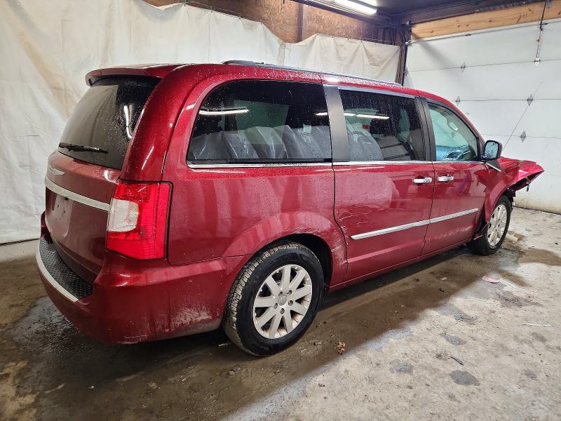 Photo 3 from auction – 2016 CHRYSLER TOWN & COU with VIN 2C4RC1BG4GR223110