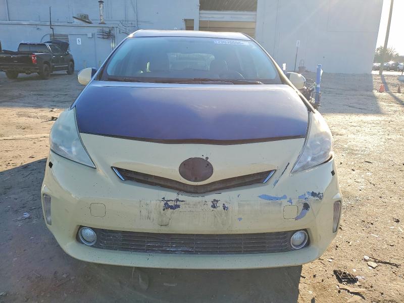 Photo 5 from auction – 2012 TOYOTA PRIUS V with VIN JTDZN3EU0C3068386