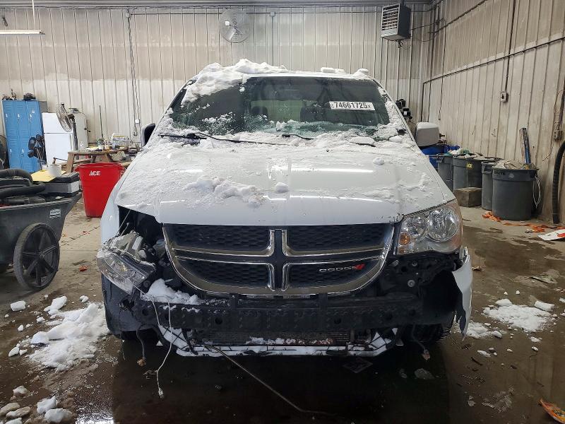 Photo 5 from auction – 2017 DODGE GRAND CARA with VIN 2C4RDGCG7HR859651