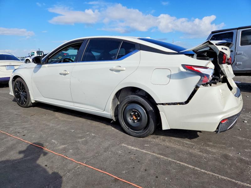 Photo 2 from auction – 2022 NISSAN ALTIMA SR with VIN 1N4BL4CV9NN376145