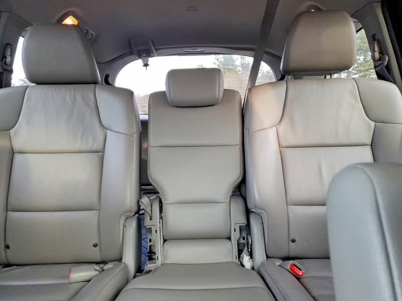 Photo 10 from auction – 2011 HONDA ODYSSEY with VIN 5FNRL5H63BB001300