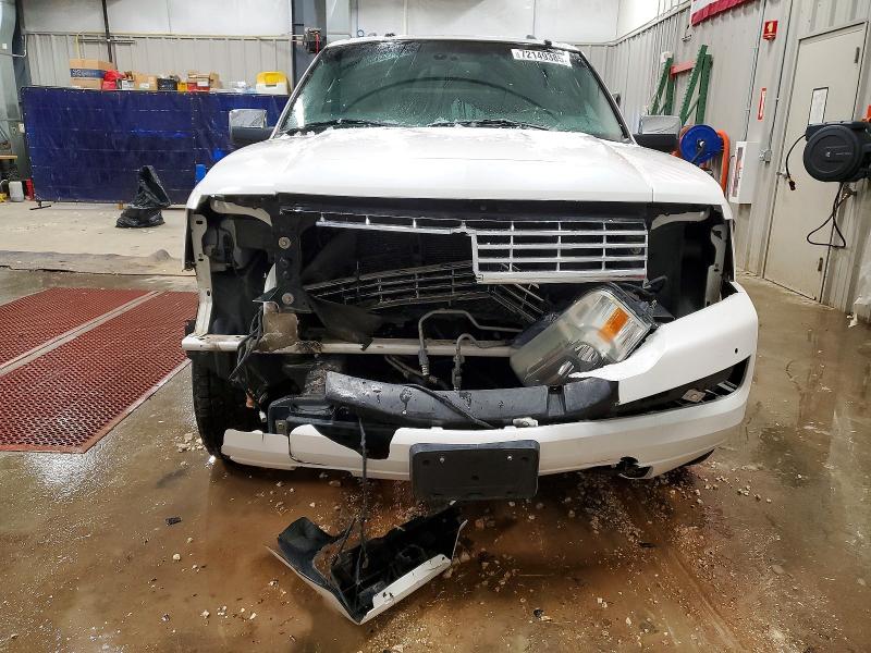 Photo 5 from auction – 2010 LINCOLN NAVIGATOR with VIN 5LMJJ2J50AEJ06906
