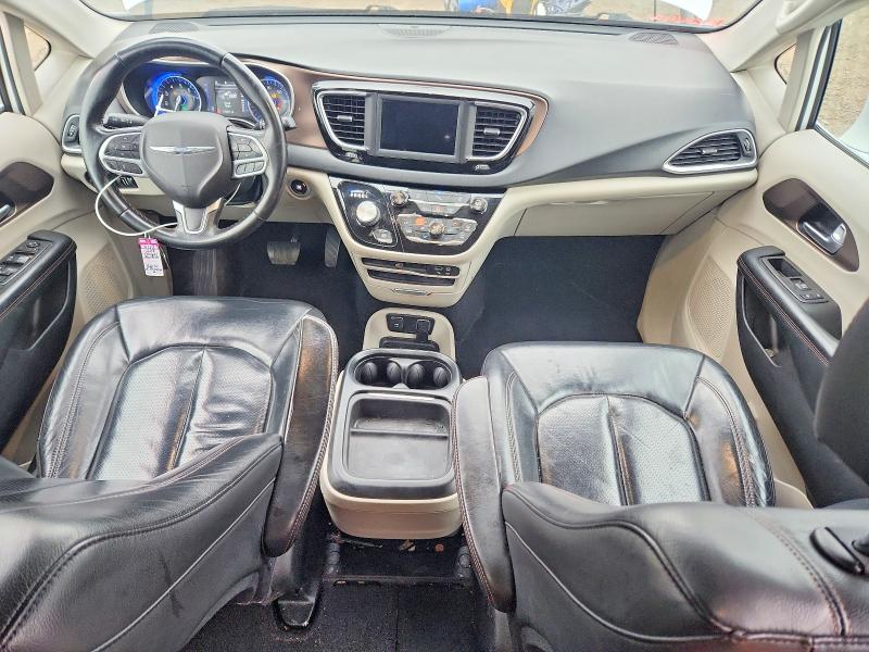 Photo 8 from auction – 2018 CHRYSLER PACIFICA T with VIN 2C4RC1BG7JR149365