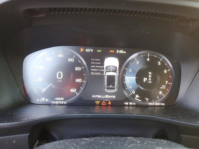 Photo 9 from auction – 2019 VOLVO XC40 T4 MO with VIN YV4AC2HKXK2051524