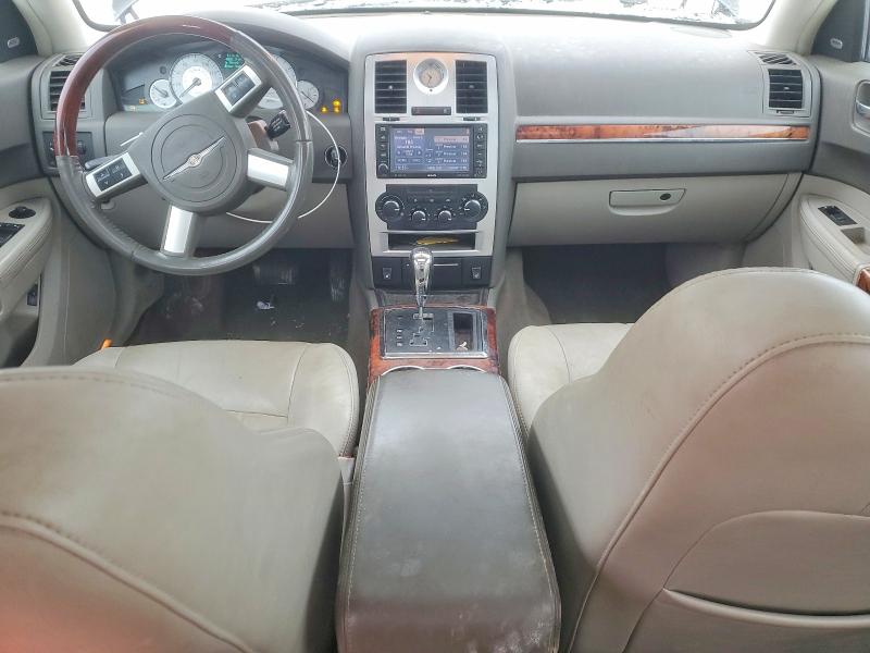 Photo 8 from auction – 2008 CHRYSLER 300C with VIN 2C3KK63H48H179470