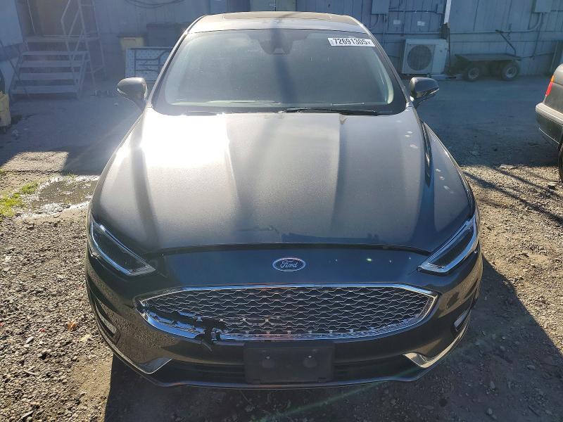 Photo 5 from auction – 2020 FORD FUSION with VIN 3FA6P0SU1LR246359