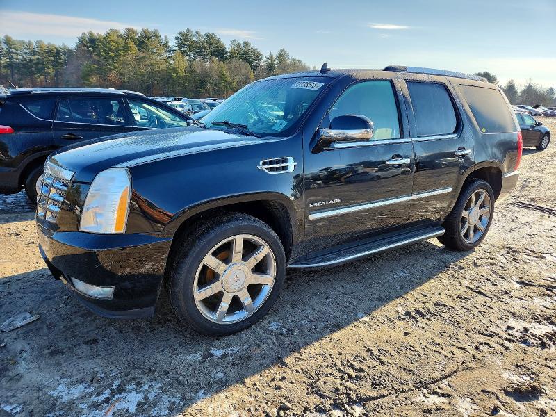 Zdjęcie 1 z aukcji – 2010 CADILLAC ESCALADE z VIN 1GYUKAEF7AR103163