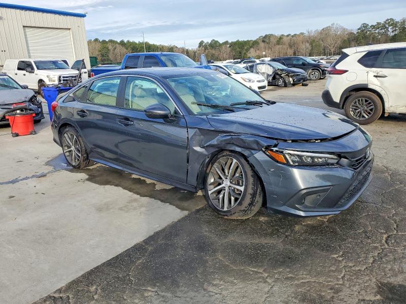 Photo 4 from auction – 2023 HONDA CIVIC with VIN 2HGFE1F92PH323531