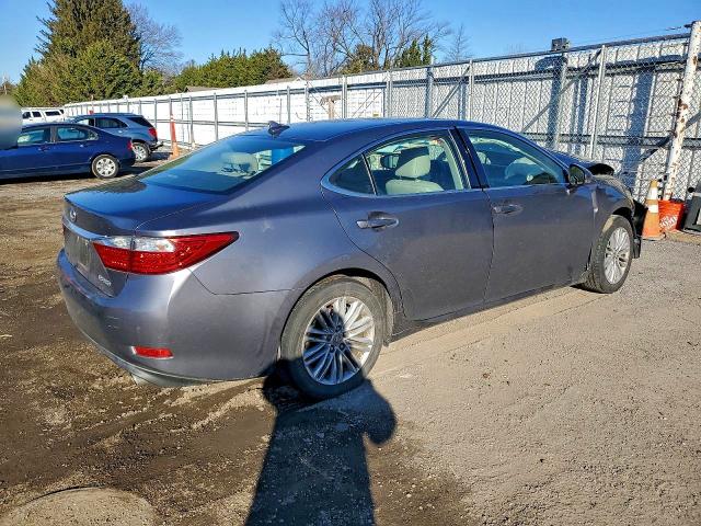 Photo 3 from auction – 2013 LEXUS ES 350 with VIN JTHBK1GG6D2064760