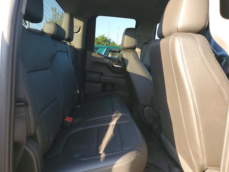 Photo 10 from auction – 2019 CHEVROLET SILVERADO with VIN 1GCRWAEH3KZ257579