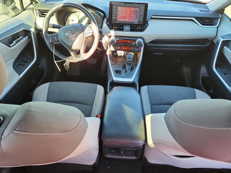 Photo 8 from auction – 2021 TOYOTA RAV4 with VIN 2T3P1RFV3MW228868