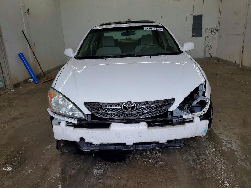 Photo 5 from auction – 2003 TOYOTA CAMRY LE with VIN 4T1BE32K73U179897