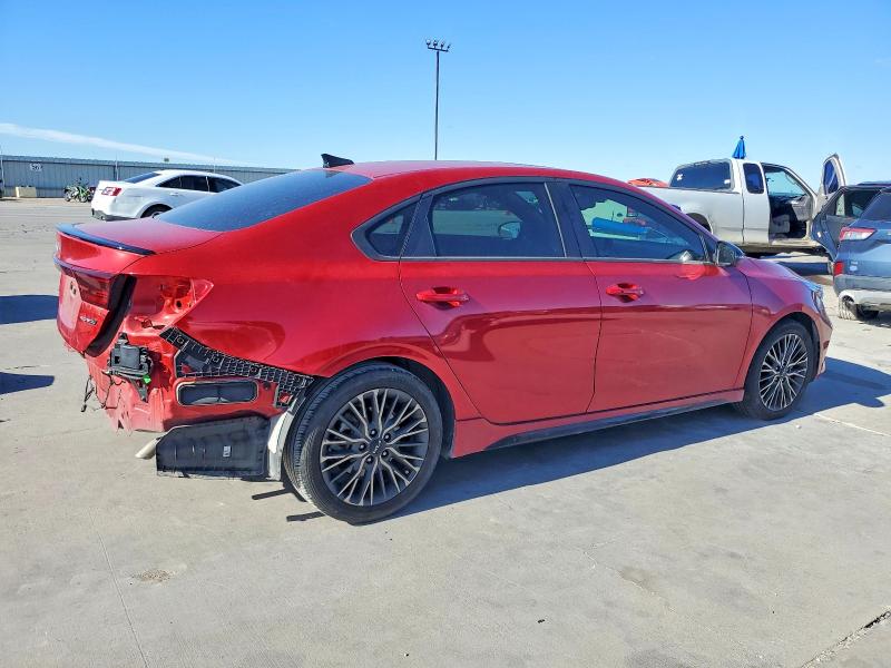Photo 3 from auction – 2024 KIA FORTE with VIN 3KPF54AD6RE767067