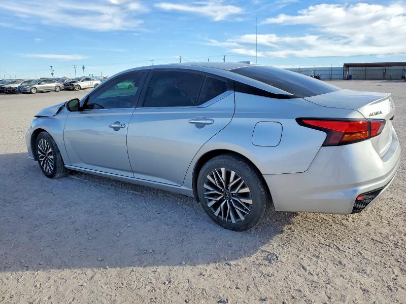 Photo 2 from auction – 2024 NISSAN ALTIMA SV with VIN 1N4BL4DV6RN345309