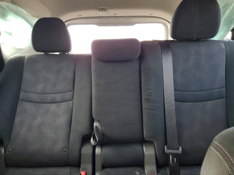 Photo 10 from auction – 2015 NISSAN ROGUE S with VIN 5N1AT2MV3FC850558