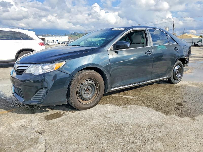 TOYOTA CAMRY BASE 2012 z numerem VIN 4T1BF1FK0CU165903 - Zdjęcie z aukcji
