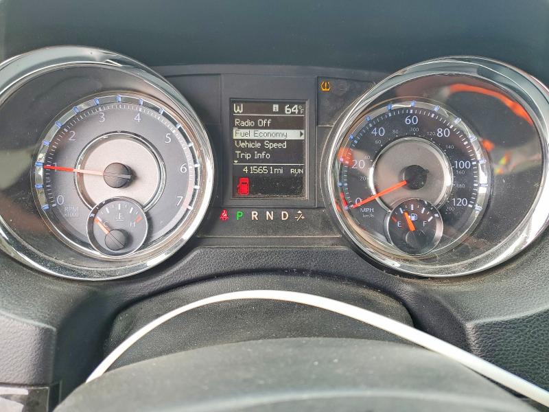 Photo 9 from auction – 2014 CHRYSLER TOWN & COU with VIN 2C4RC1BG0ER440912
