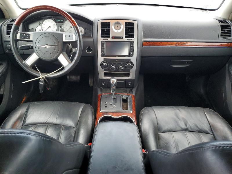Photo 8 from auction – 2008 CHRYSLER 300C with VIN 2C3LA63H58H138398