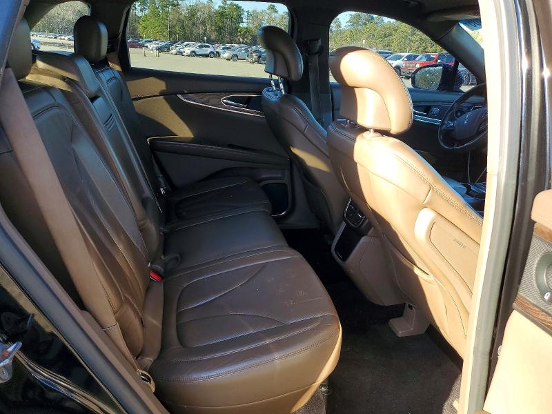 Photo 11 from auction – 2016 LINCOLN MKX RESERV with VIN 2LMPJ6LRXGBL37342