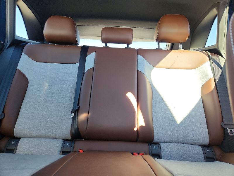 Photo 10 from auction – 2023 VOLKSWAGEN ID.4 with VIN 1V2DNPE80PC010108