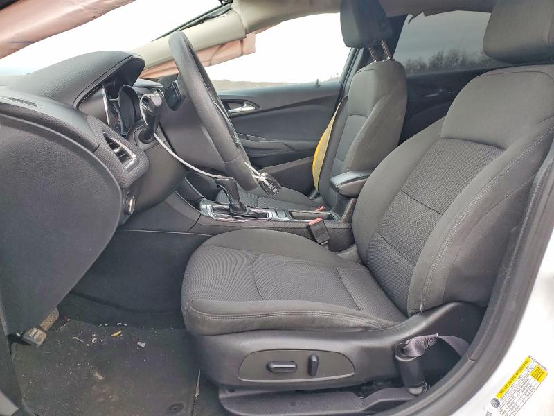 Photo 7 from auction – 2017 CHEVROLET CRUZE LT with VIN 3G1BE6SM9HS506601