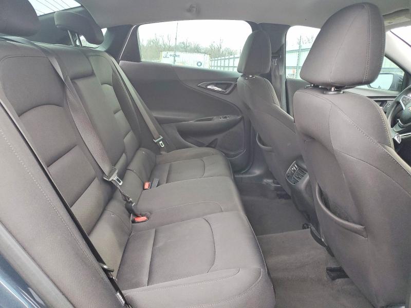 Photo 10 from auction – 2020 CHEVROLET MALIBU with VIN 1G1ZD5ST4LF025395