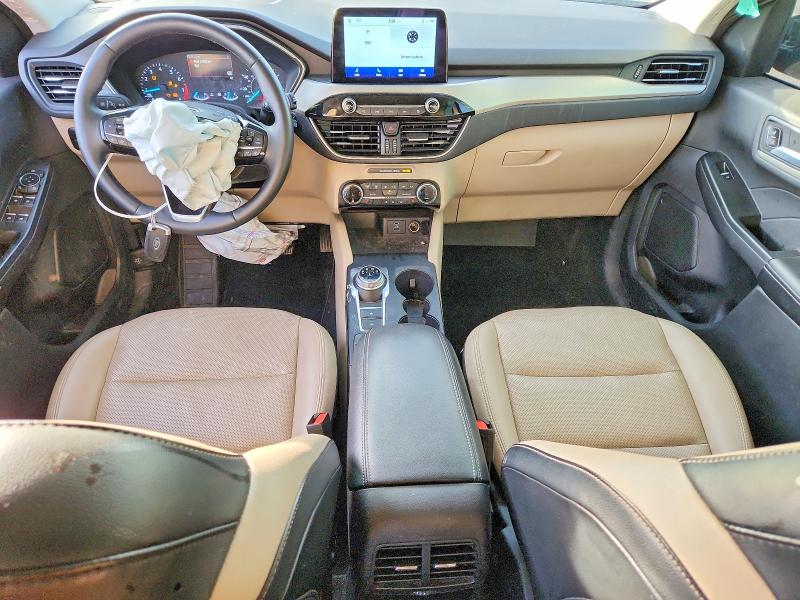 Photo 8 from auction – 2022 FORD ESCAPE with VIN 1FMCU0H63NUB20302