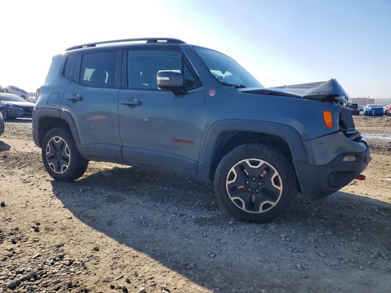 Photo 4 from auction – 2016 JEEP RENEGADE with VIN ZACCJBCT0GPC60740
