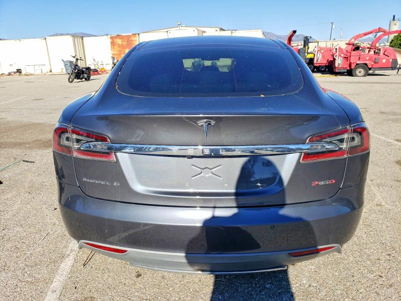 Photo 6 from auction – 2014 TESLA MODEL S with VIN 5YJSA1H23EFP67433